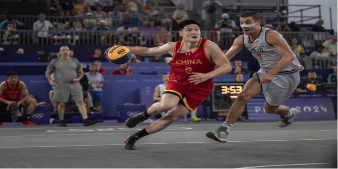 Chinese men's team beats world No. 1 to win firstvictory