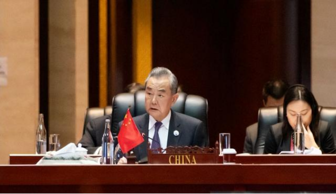 Regarding the situation in the Taiwan Strait, Wang Yi publicly named the United States