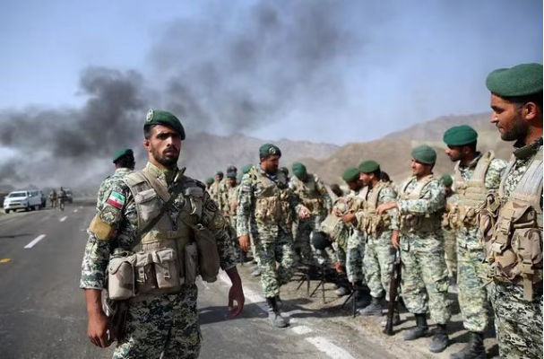 US strengthens military deployment in the Middle East